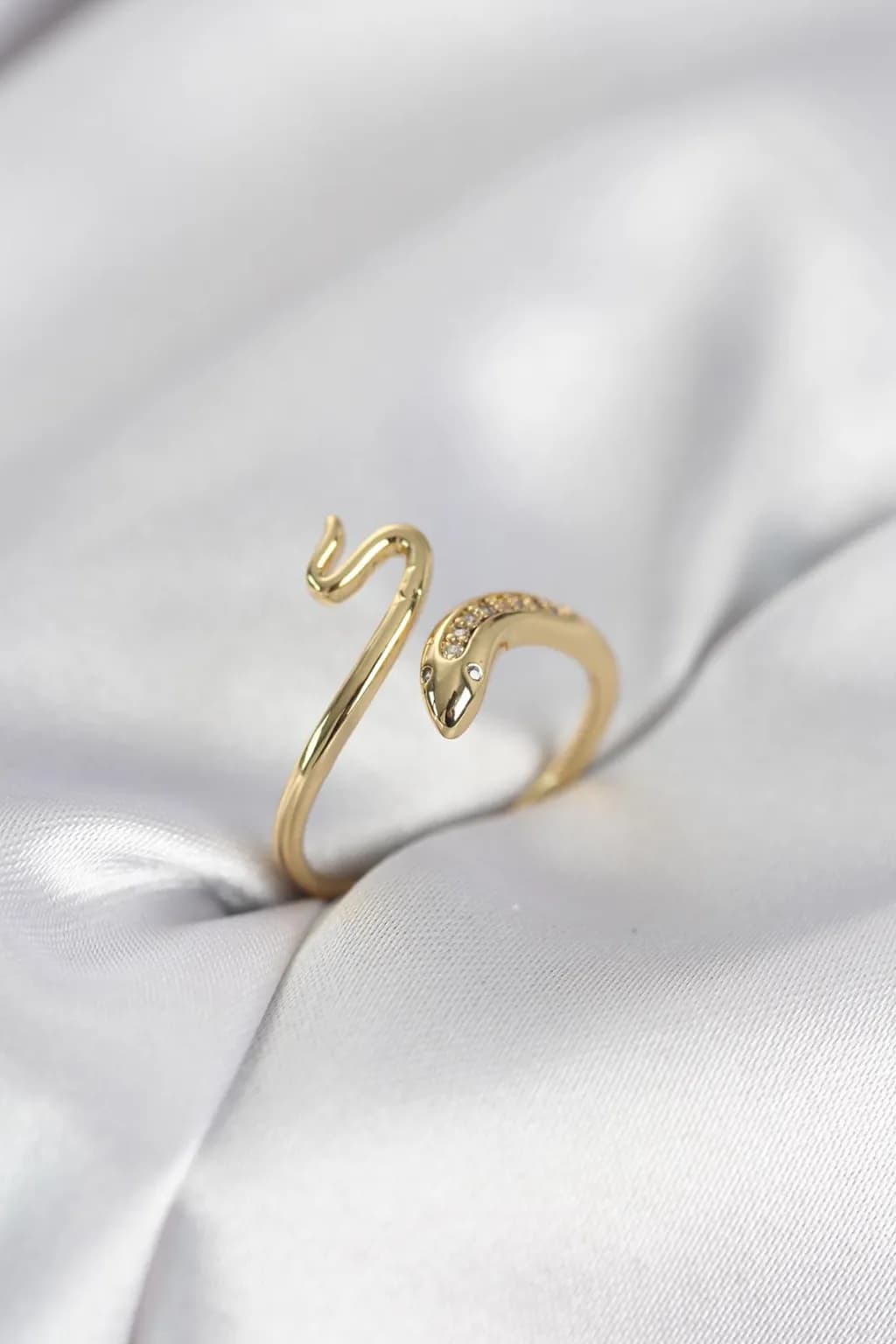 Gold Yılan Model Zirkon Taşlı Kadın Yüzük