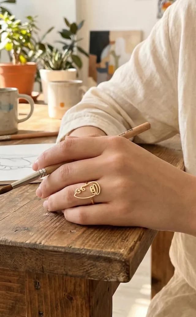 Picasso Tarzı Tek Çizgi Yüz Model Yüzük